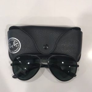 Ray-Ban Liteforce Sunglasses